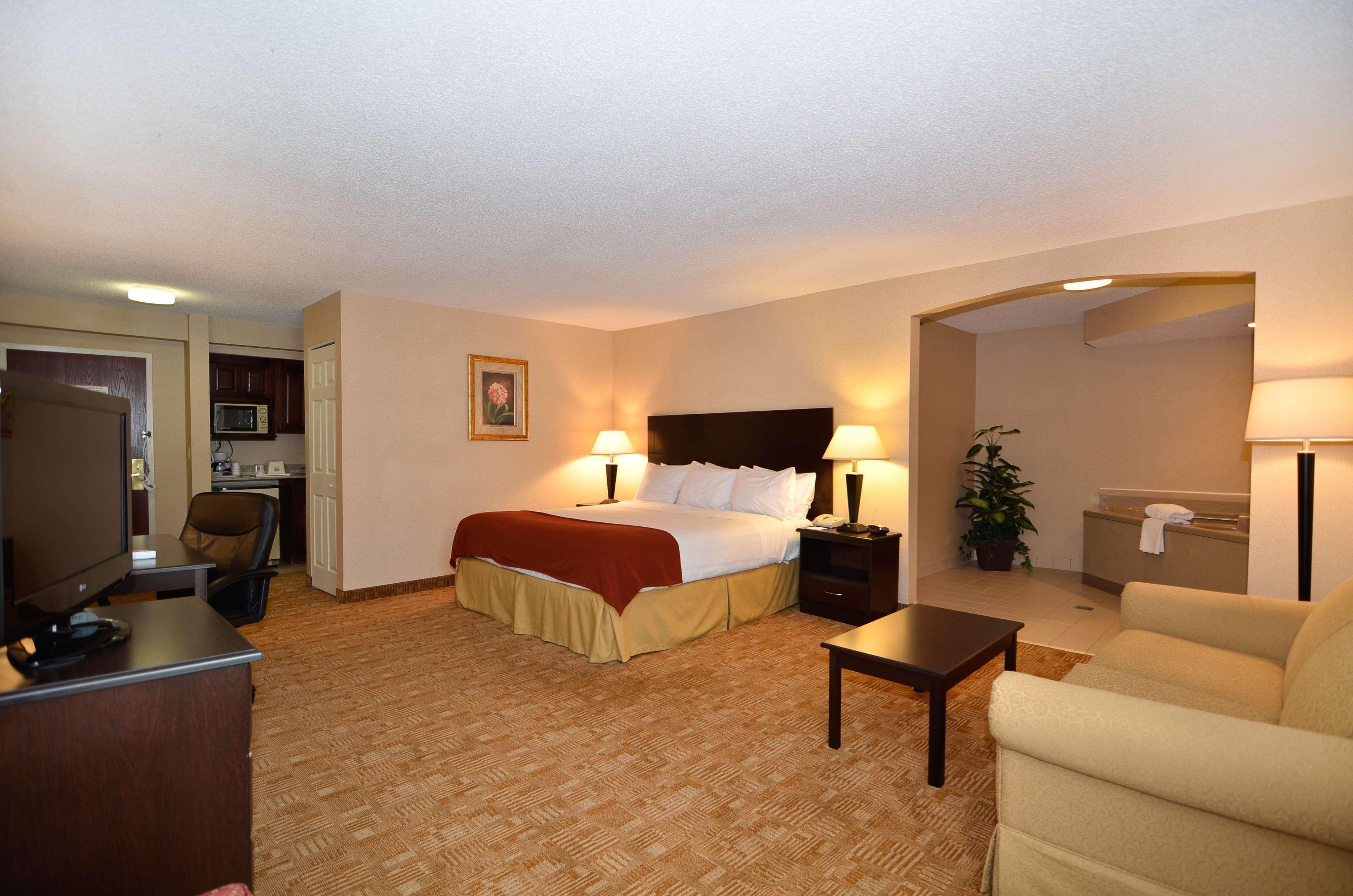 Best Western Hiram Inn And Suites Εξωτερικό φωτογραφία